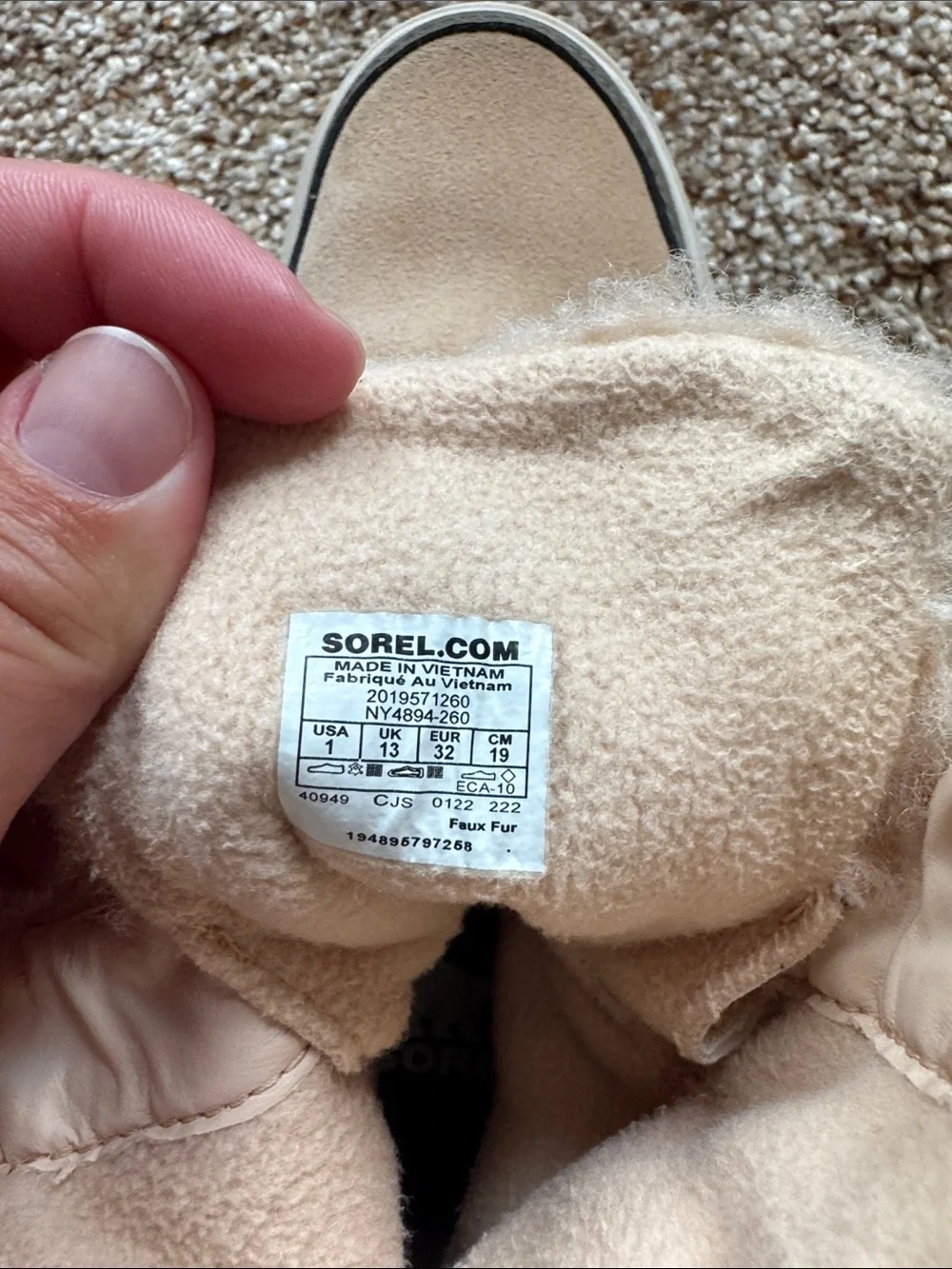 EUC - SOREL- Size 1 - Faux Shearling Winter Boots in Beige